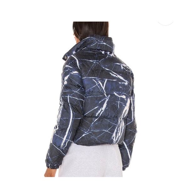 Nubyen Cropped Puffer Ski Jacket Women's Small Blue Marble Revolve Wintercore - Picture 2 of 7